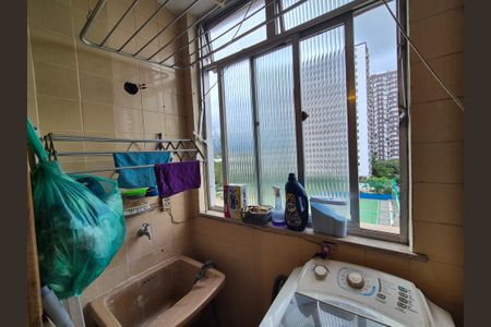 Apartamento à venda com 57m², 2 quartos e 1 vagaÁrea de Serviço 