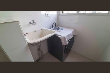 Apartamento para alugar com 65m², 3 quartos e 1 vagaÁrea de Serviço