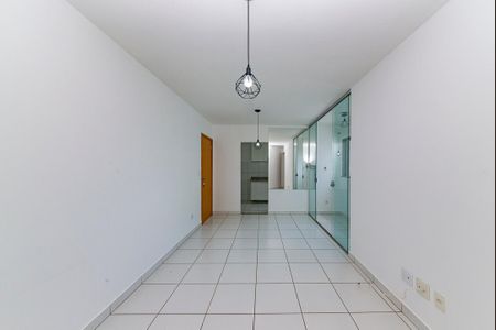 Sala de apartamento para alugar com 2 quartos, 55m² em Estrela do Oriente, Belo Horizonte
