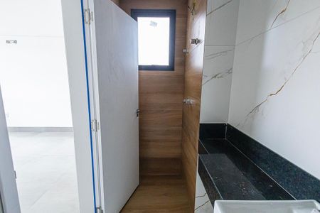Apartamento à venda com 174m², 3 quartos e 2 vagasSuite