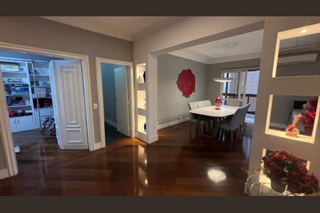 Apartamento à venda com 260m², 4 quartos e 4 vagasSala de Jantar