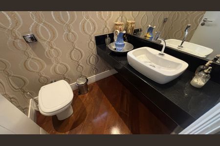 Apartamento à venda com 260m², 4 quartos e 4 vagasLavabo