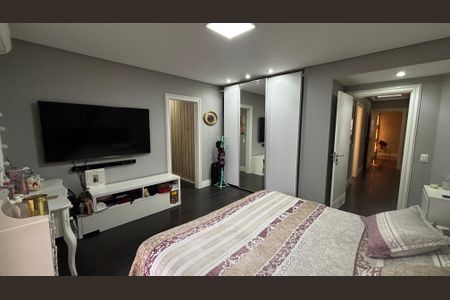 Apartamento à venda com 260m², 4 quartos e 4 vagasSuite 1