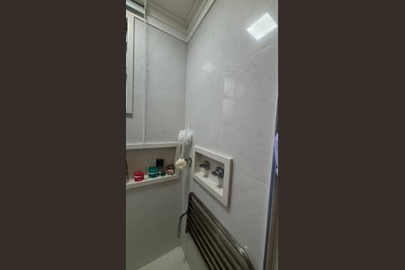 Apartamento à venda com 260m², 4 quartos e 4 vagasBanheiro da Suíte 3