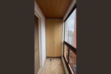 Apartamento à venda com 260m², 4 quartos e 4 vagasSuite 1 Varanda