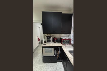 Apartamento à venda com 260m², 4 quartos e 4 vagasCozinha