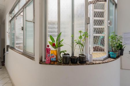 Apartamento à venda com 94m², 3 quartos e sem vagaÁrea de Serviço