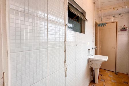 Apartamento à venda com 61m², 2 quartos e 1 vagaÁrea de Serviço