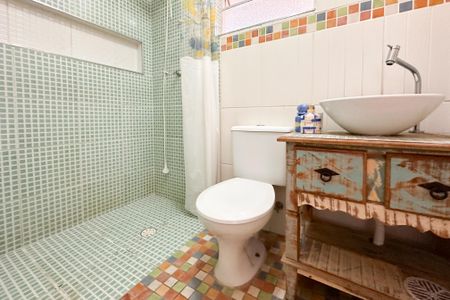 Apartamento à venda com 61m², 2 quartos e 1 vagaBanheiro Social