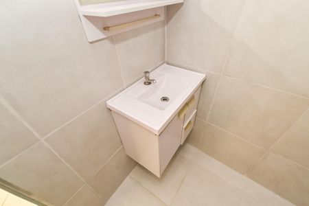 Apartamento para alugar com 60m², 1 quarto e sem vagaBanheiro