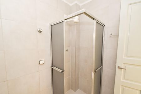 Apartamento para alugar com 60m², 1 quarto e sem vagaBanheiro