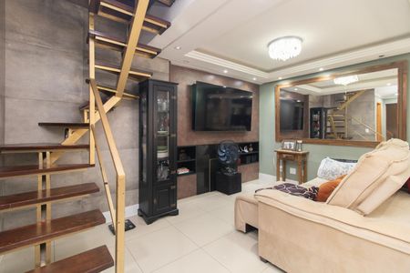 Sala de casa à venda com 3 quartos, 176m² em Ipanema, Porto Alegre