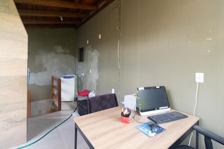 Churrasqueira de casa à venda com 3 quartos, 176m² em Ipanema, Porto Alegre