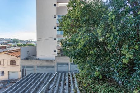 Casa à venda com 207m², 6 quartos e 2 vagas Casa à venda com 207m², 6 quartos e 2 vagasCasa 3 - vista do quarto 1