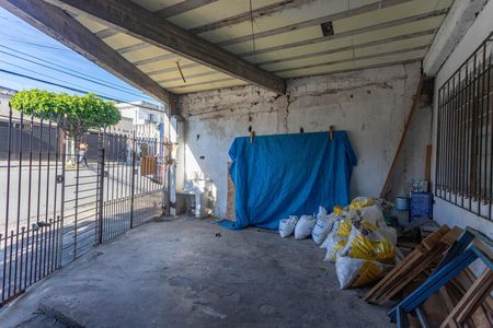 Casa à venda com 207m², 6 quartos e 2 vagas Casa à venda com 207m², 6 quartos e 2 vagasCasa 3 - garagem