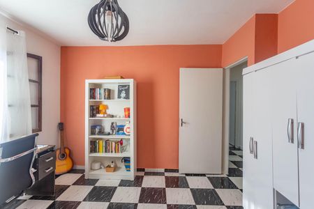 Casa à venda com 207m², 6 quartos e 2 vagas Casa à venda com 207m², 6 quartos e 2 vagasCasa 1 - quarto 2