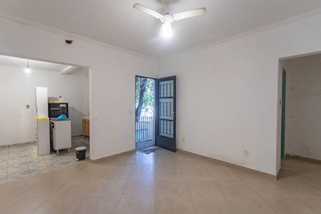 Casa à venda com 207m², 6 quartos e 2 vagas Casa à venda com 207m², 6 quartos e 2 vagasCasa 2 - Quarto