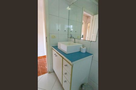 Casa à venda com 207m², 6 quartos e 2 vagas Casa à venda com 207m², 6 quartos e 2 vagasCasa 3 - banheiro