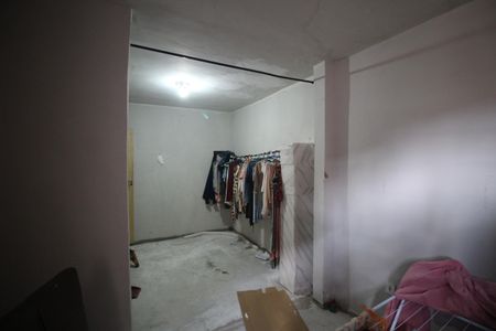 Casa para alugar com 80m², 4 quartos e 1 vagaQuarto 1