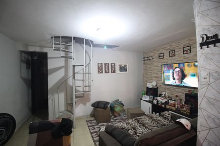 Casa para alugar com 80m², 4 quartos e 1 vagaSala