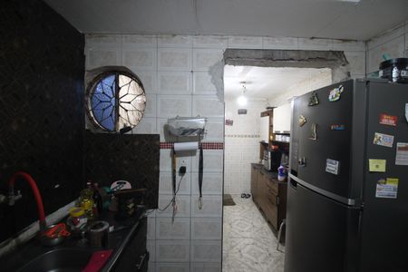 Cozinha de casa para alugar com 4 quartos, 80m² em Cosmorama, Mesquita