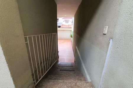 Casa de condomínio à venda com 169m², 4 quartos e 2 vagas1º Pav - Área de Serviço Acesso a Garagem