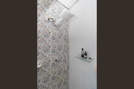 Casa à venda com 200m², 3 quartos e 2 vagasBanheiro da Suíte