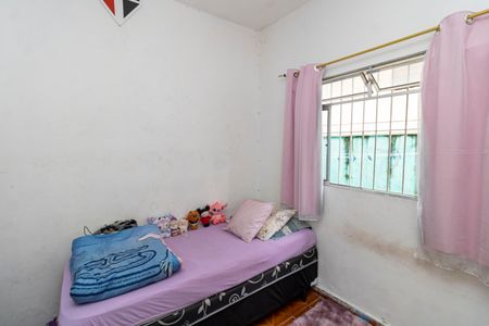 Casa à venda com 200m², 3 quartos e 2 vagasQuarto 2