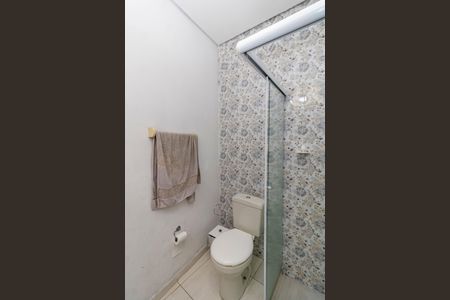 Casa à venda com 200m², 3 quartos e 2 vagasBanheiro da Suíte