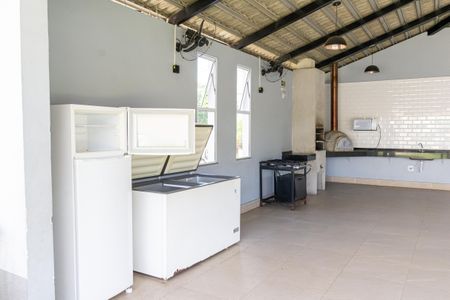 Apartamento para alugar com 44m², 2 quartos e 1 vagaÁrea comum - Churrasqueira