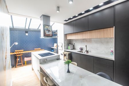 Casa de condomínio à venda com 110m², 3 quartos e 2 vagas Casa de condomínio à venda com 110m², 3 quartos e 2 vagasCozinha