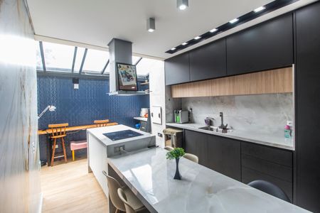 Casa de condomínio à venda com 110m², 3 quartos e 2 vagasCozinha