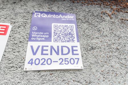 Casa de condomínio à venda com 110m², 3 quartos e 2 vagas Casa de condomínio à venda com 110m², 3 quartos e 2 vagasVista da Rua