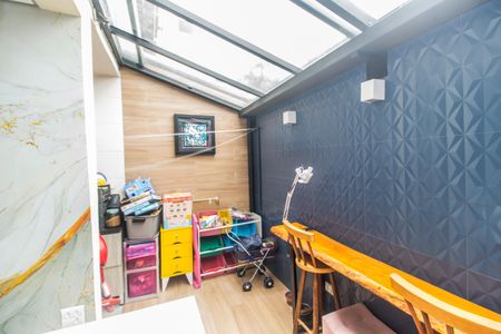 Casa de condomínio à venda com 110m², 3 quartos e 2 vagas Casa de condomínio à venda com 110m², 3 quartos e 2 vagasÁrea gourmet