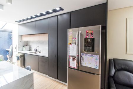 Casa de condomínio à venda com 110m², 3 quartos e 2 vagas Casa de condomínio à venda com 110m², 3 quartos e 2 vagasCozinha