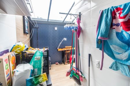 Casa de condomínio à venda com 110m², 3 quartos e 2 vagas Casa de condomínio à venda com 110m², 3 quartos e 2 vagasÁrea de Serviço