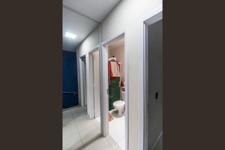 Casa de condomínio à venda com 110m², 3 quartos e 2 vagasCorredor