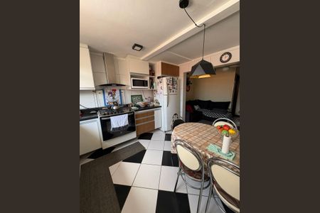 Foto 08 de casa à venda com 2 quartos, 80m² em Cidade São Francisco, São Paulo