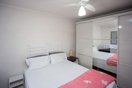 Casa à venda com 250m², 10 quartos e 3 vagasQuarto 1 Casa 3