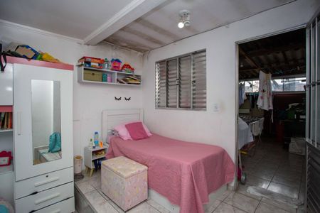 Casa à venda com 250m², 10 quartos e 3 vagasQuarto 2 Casa 3