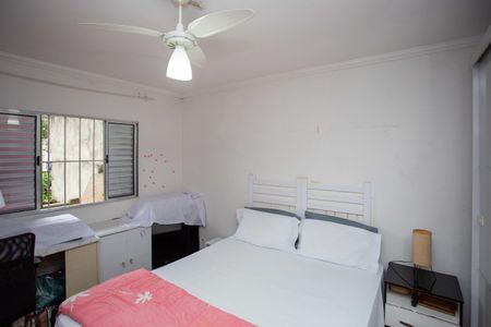 Casa à venda com 250m², 10 quartos e 3 vagasQuarto 1 Casa 3