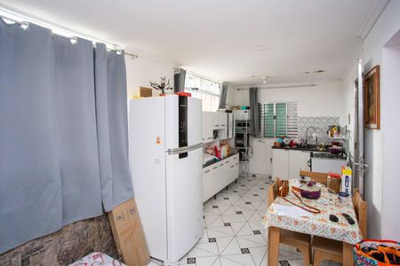 Casa à venda com 250m², 10 quartos e 3 vagasQuarto Cozinha Casa 4