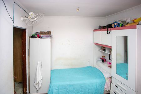 Casa à venda com 250m², 10 quartos e 3 vagasQuarto 2 Casa 3