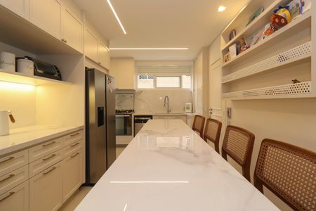 Apartamento para alugar com 148m², 4 quartos e 1 vaga Apartamento para alugar com 148m², 4 quartos e 1 vagaCozinha