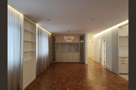 Apartamento à venda com 148m², 3 quartos e 1 vaga Apartamento à venda com 148m², 3 quartos e 1 vagaSala