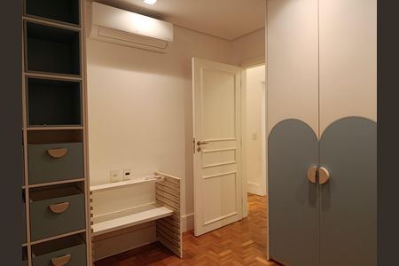 Apartamento à venda com 148m², 3 quartos e 1 vaga Apartamento à venda com 148m², 3 quartos e 1 vagaQuarto