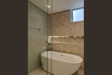 Apartamento à venda com 148m², 3 quartos e 1 vaga Apartamento à venda com 148m², 3 quartos e 1 vagaBanheiro da Suíte