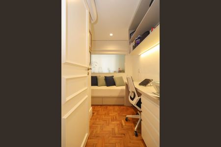 Apartamento para alugar com 148m², 4 quartos e 1 vaga Apartamento para alugar com 148m², 4 quartos e 1 vagaEscritório