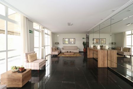 Apartamento para alugar com 148m², 4 quartos e 1 vaga Apartamento para alugar com 148m², 4 quartos e 1 vagaÁrea comum
