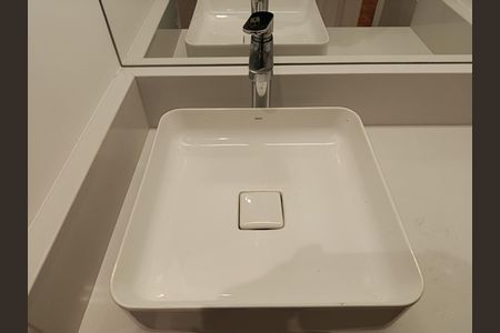 Apartamento à venda com 148m², 3 quartos e 1 vaga Apartamento à venda com 148m², 3 quartos e 1 vagaBanheiro social